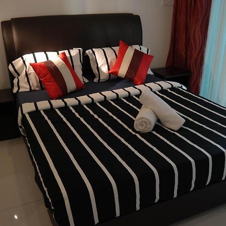 Summersuites By Ag Vacation Wifi Twin Tower Kuala Lumpur Buitenkant foto
